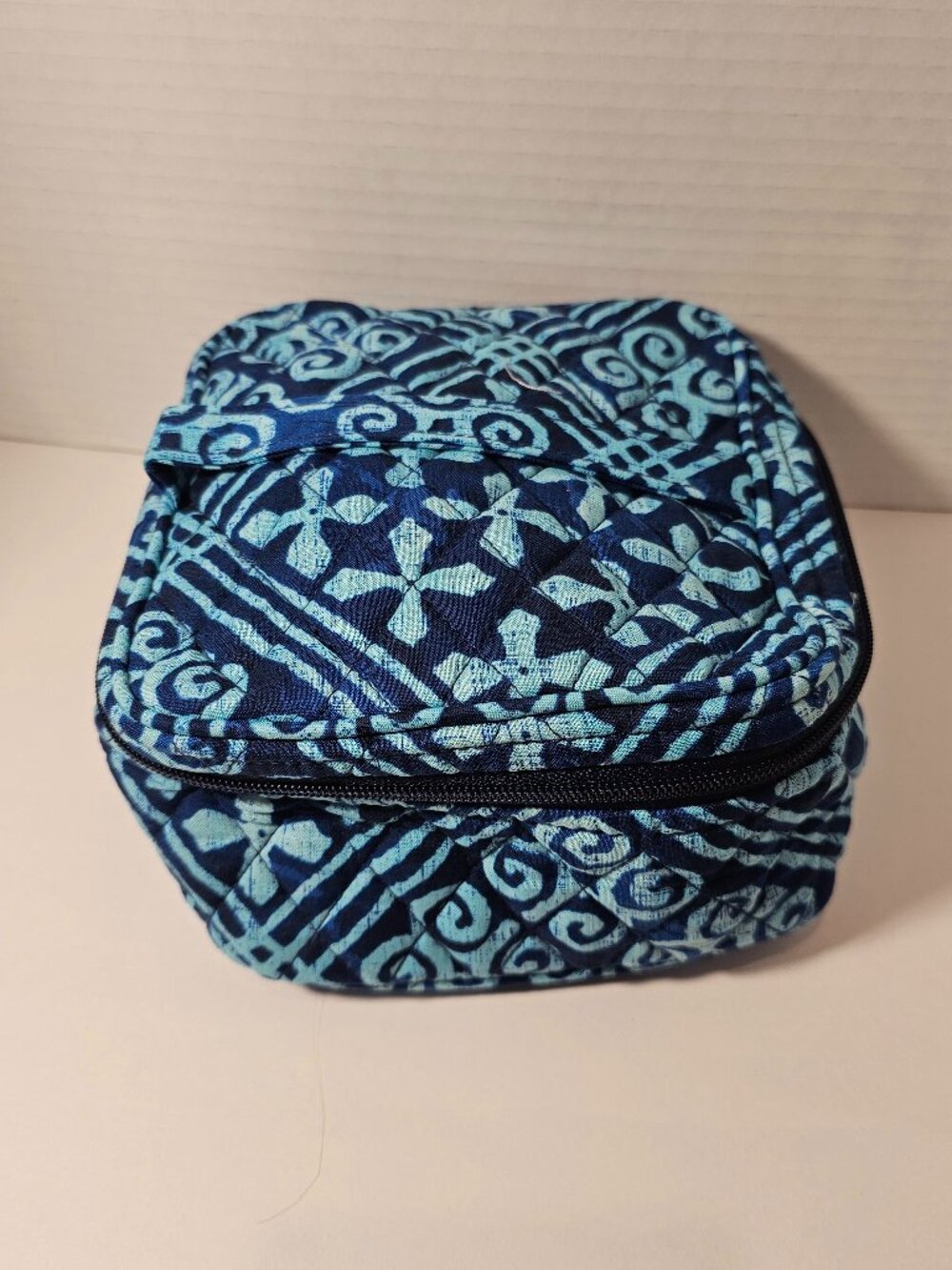 NWOT Vera Bradley Square Cosmetic Bag Cuban Tiles Handle Makeup Tote Purse Trave